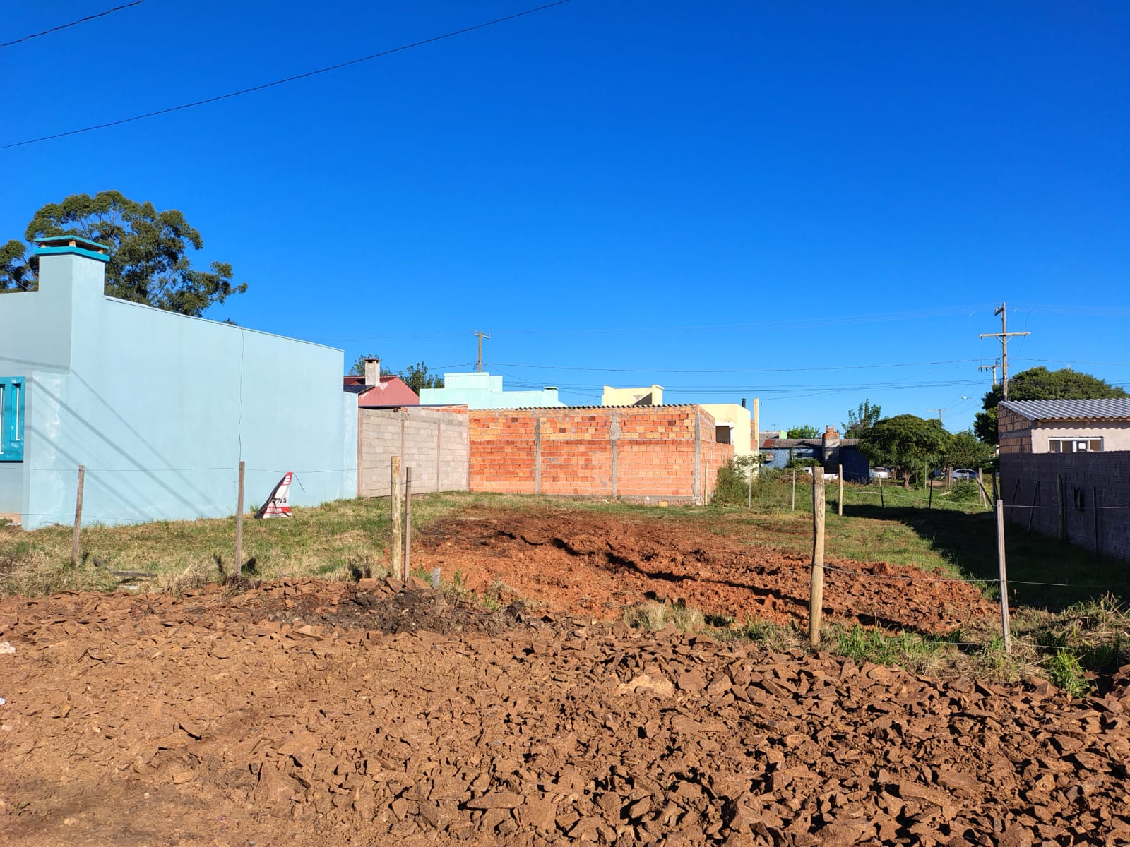 Rua Anair Fontana Lot 16 com projeto para venda na SAMPAIO IM&OacuteVEIS